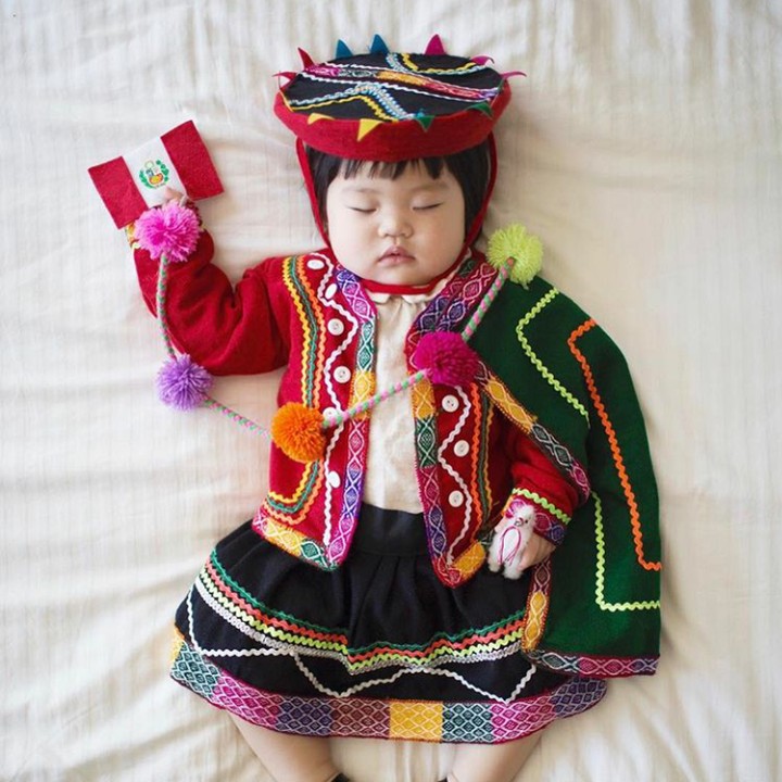<p>Terakhir, yang paling unik baju kebangsaan dari Peru! (Foto: Instagram @lauraiz)</p>