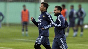 Sampaoli: Berisiko Memainkan Messi dan Dybala di Argentina