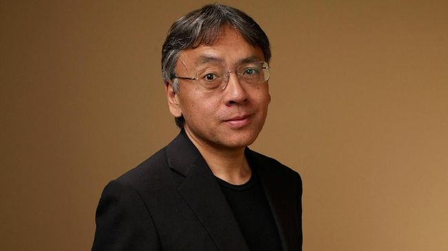 Kazuo Ishiguro, seorang penulis Inggris berdarah Jepang, menjadi pemenang Nobel Sastra 2017, lagi-lagi membuat penggemar Haruki Murakami kecewa.