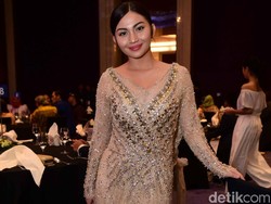 Isolasi Diri dari Corona, Ariel Tatum Pamer Tampil Centil