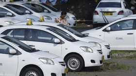 Harga Saham Taksi Express Jatuh ke Level 'Gocap'