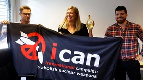 Kelompok Anti-Senjata Nuklir Menang Nobel Perdamaian 2017