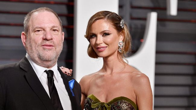 Skandal kecanduan seks Harvey Weinstein yang dihujat banyak orang ternyata juga berimbas pada calon mantan istrinya, Georgina Chapman.