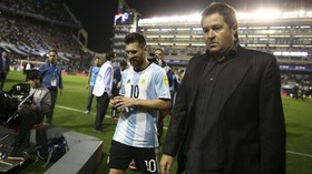 FOTO: Timnas Argentina dan Lionel Messi Tertunduk Lesu