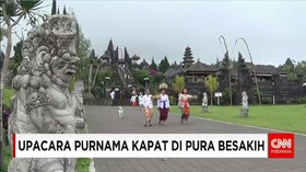 Umat Hindu Laksanakan Upacara Purnama Kapat di Pura Besakih