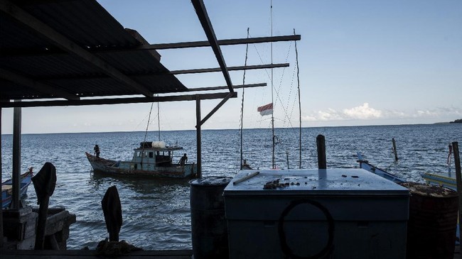 Nelayan Kabupaten Natuna, Kepulauan Riau menolak rencana mobilisasi ratusan nelayan Pantura di perairan Natuna Utara.