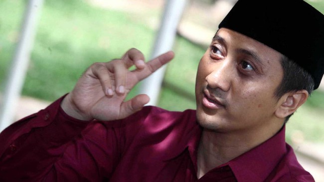 Setelah mengantongi izin OJK, Yusuf Mansur menargetkan PT Paytren Manajemen Investasi dapat mengelola dana Rp500 miliar di tahap awal.