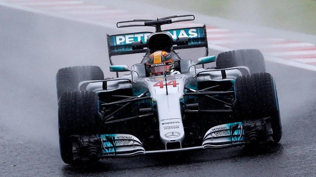 Pebalap Mercedes AMG Petronas Motorsport, Lewis Hamilton masih merajai sesi latihan bebas II GP F1 Amerika Serikat 2018.