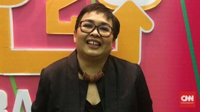 Ika Natassa Rilis Buku 'Sementara, Selamanya' Bertema Pandemi
