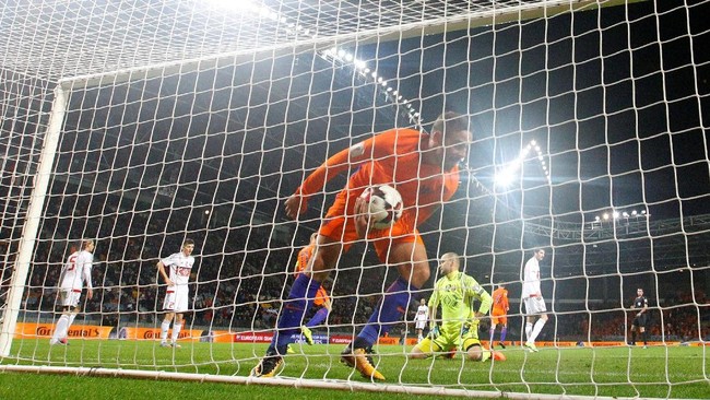 Belanda belum tersingkir dari kualifikasi Piala Dunia namun mereka butuh keajaiban besar di laga terakhir lawan Swedia.
