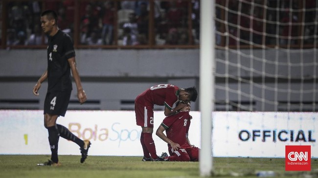 Pelatih Timnas Indonesia U-19 Indra Sjafri mengakui skuat arahannya tak bisa mengatasi tantangan kondisi cuaca dan soliditas Korea Selatan.