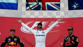 Hamilton Pebalap F1 Tersukses di Britania Raya
