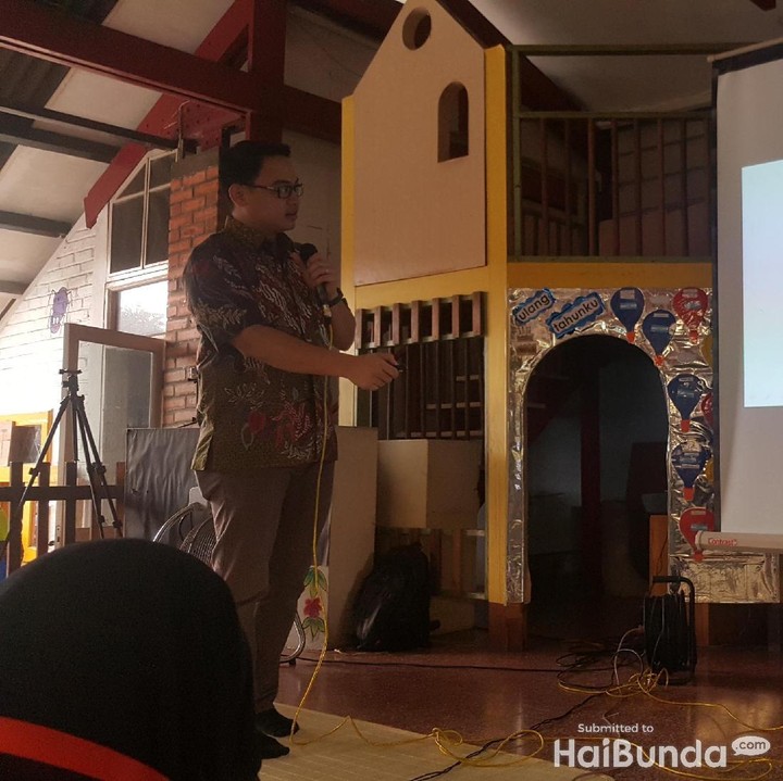 Ada talkshow dari para ahli juga lho, Bun, biar kita jadi makin pintar. (Foto: Amelia Sewaka)