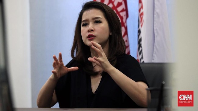 Meski mendukung Jokowi, PSI tidak bisa ikut mencalonkan karena ambang batas pencalonan presiden dihitung berdasarkan perolehan suara Pemilu 2014.