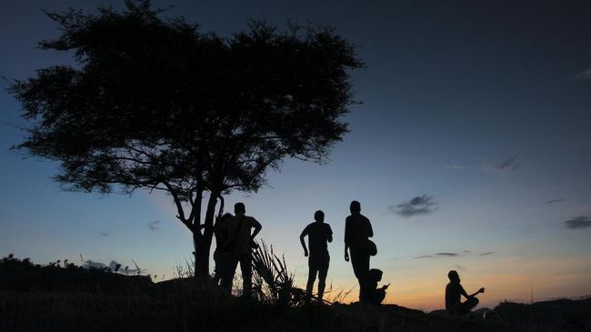 Potensi Pariwisata NTT 'Dihadang' Harga Tiket Pesawat Selain tarif yang mahal, masalah lain yang dihadapi adalah pengurangan frekuensi penerbangan dari maskapai hingga meniadakan rute.