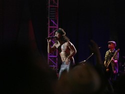 Lirik dan Chord Rock N Roll dari Slank