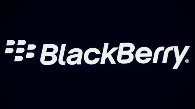 BlackBerry akan melakukan pemutusan hubungan kerja (PHK) demi memangkas biaya perusahaan dan menargetkan peningkatan tambahan laba tahunan.