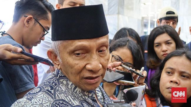 Politikus PAN Sebut 'Partai Setan' Berdasarkan Ayat Politikus PAN Saleh Daulay menyebut ucapan Amien Rais soal partai setan-partai Allah tidak mengandung unsur kebencian karena berdasarkan ayat.