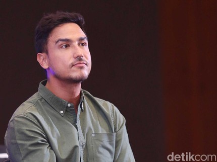 5 Aktor Indonesia yang Tetap Awet Muda Meski Usia di Atas 40