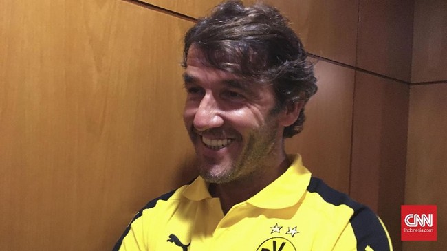 Legenda Jerman yang pernah membela Borussia Dortmund dan Liverpool, Karl-Heinz Riedle, menilai sepak bola Jerman dan Indonesia memiliki masalah yang sama.