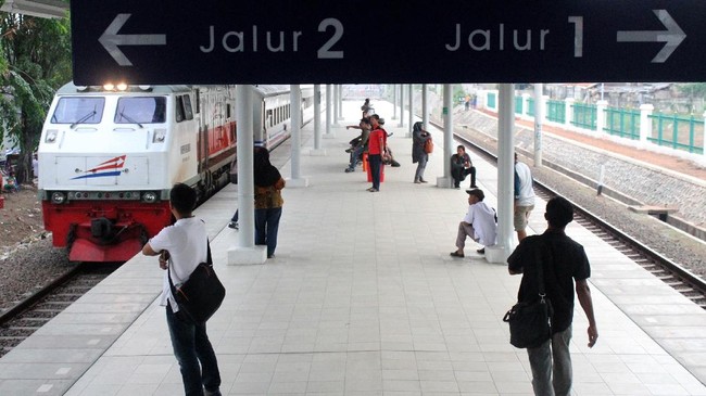 KCIL menghapus penalti untuk penumpang Tiket Harian Berjamin KRL, seiring dengan penerapan penyelerasan tarif yang akan berlaku 8 Januari nanti.