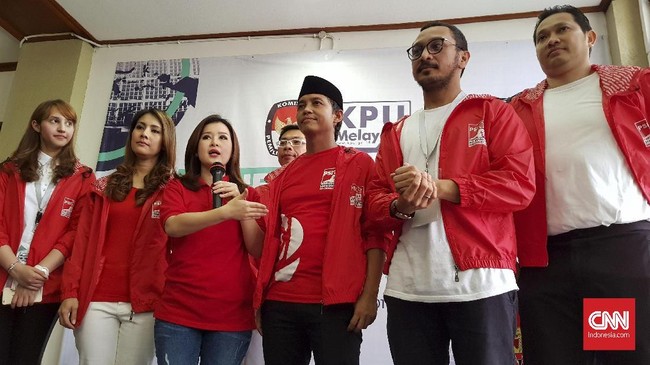 Iklan Shoppe yang dibintangi grup musik Korea Blackpink dinilai PSI tak bertentangan dengan aturan Komisi Penyiaran Indonesia (KPI) yang diikuti stasiun TV.