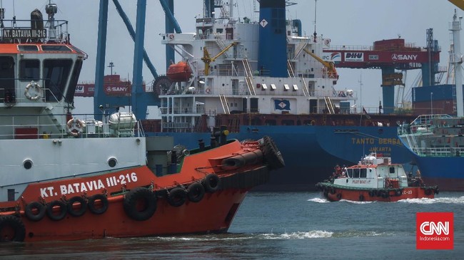 Kementerian BUMN melebur empat BUMN di bidang pelabuhan. Artinya, PT Pelabuhan Indonesia (Pelindo) I, II, III, dan IV akan menjadi satu Pelindo.