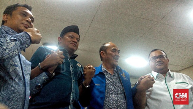 Sebanyak empat partai yang membentuk poros baru untuk Pilgub Jabar 2018 mengadakan pertemuan. Hasilnya memunculkan delapan nama bakal calon gubernur.