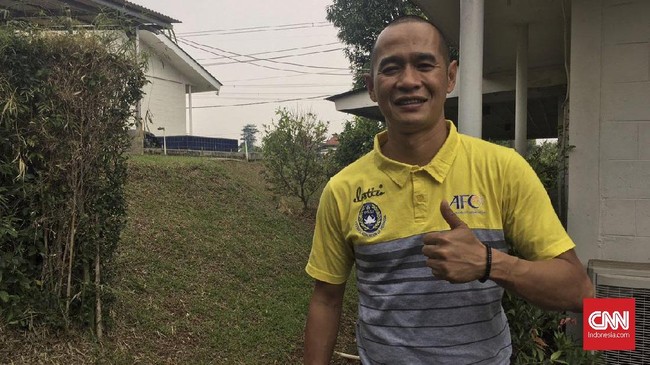 Asisten pelatih Timnas Indonesia Kurniawan Dwi Yulianto merasa terhormat bisa bertemu dengan Sven-Goran Eriksson di Piala AFF 2018.