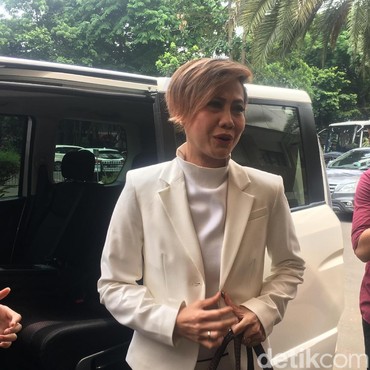 Dituding Jadi Bos yang Maki-maki Jeremy Teti, Rosiana Silalahi: Gue Lagi Sebel