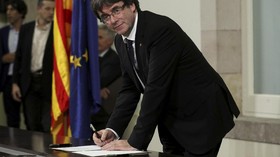 Spanyol: Puigdemont Tak Lagi Jadi Presiden Catalonia