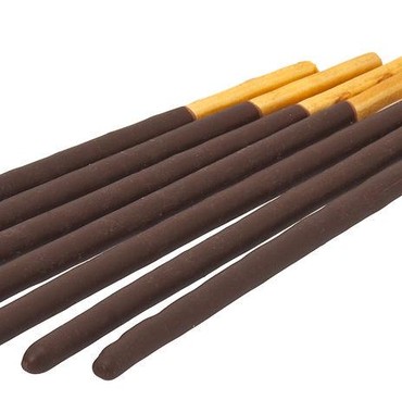 Nikmati Sensasi Omakase Pakai Camilan Stik Coklat yang Pecahkan Rekor MURI