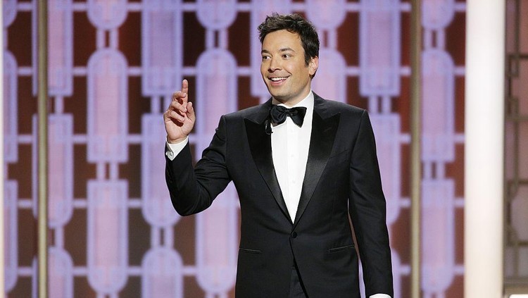 Kehidupannya sebagai ayah menginspirasi Jimmy Fallon merilis buku cerita anak yang kedua 'Everything is MAMA'. Gimana kisahnya?