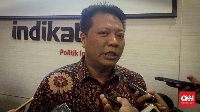 Jokowi dinilai harus berupaya keras untuk memperbaiki sejumlah masalah ekonomi karena Partai Gerindra akan memanfaatkan kelemahan-kelemahan tersebut.