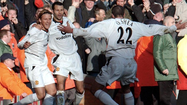 Sejarah hebat kedua klub dan ikatan rivalitas yang kuat menjadikan laga Liverpool melawan Manchester United selalu menarik.