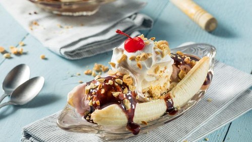 Enaknya Olahan Pisang yang Dinikmati Dingin Bersama Es Krim Enaknya Olahan Pisang yang Dinikmati Dingin Bersama Es Krim