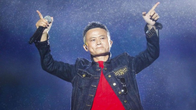 Alibaba menginvestasikan lebih dari Rp200 triliun untuk mengembangkan jaringan logistik pintar demi memangkas waktu pengiriman barang.