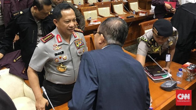 Metode Satu Atap dengan jaksa, atau metode kemitraan dengan Satgas Khusus Jaksa untuk Tipikor menjadi opsi yang disodorkan Kapolri untuk Densus Tipikor.