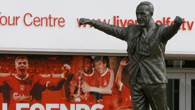 Saat di Puncak Klasemen, Liverpool Bantai MU di Anfield