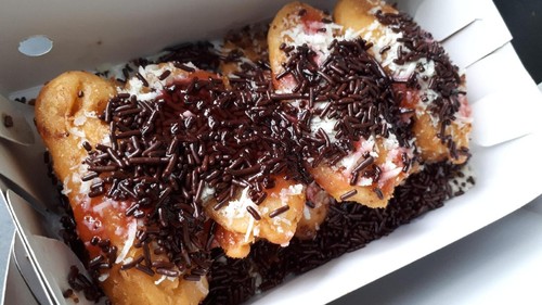 10 Bahan Ini Jadi Topping Populer untuk Jajanan Pisang 10 Bahan Ini Jadi Topping Populer untuk Jajanan Pisang