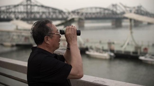 Kepolisian China meminta warga Korsel di dekat perbatasan Korea Utara-China untuk segera mengevakuasi diri demi menghindari risiko serangan Pyongyang.