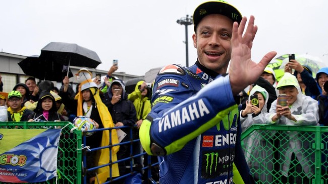 Para jagoan balap MotoGP kembali unjuk gigi di Sirkuit Twin Ring Motegi, GP Jepang. Aksi Valentino Rossi tersebut ditayangkan di live streaming Trans7.