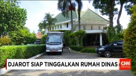 Persiapan Djarot Meninggalkan Rumah Dinas Gubernur