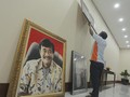 FOTO: Menghapus Jejak Djarot dari Balai Kota