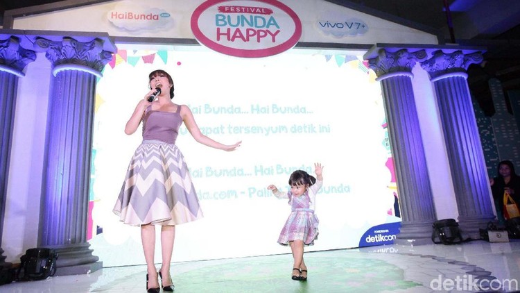 Hai Bunda, akhir pekan lalu sempat datang nggak ke Festival Bunda Happy bersama Vivo?
