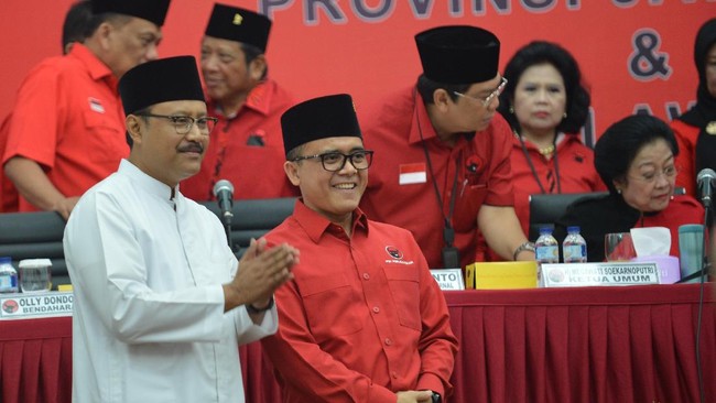 Gus Ipul mengaku terkejut mendengar kabar mundurnya Azwar Anas dari pencalonan wakil gubernur Jatim, tapi dia belum bisa memastikan kebenaran kabar itu. 