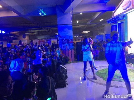 Anak-anak Nyanyi Bareng Naura di Penutupan Festival Bunda Happy, Meriah!