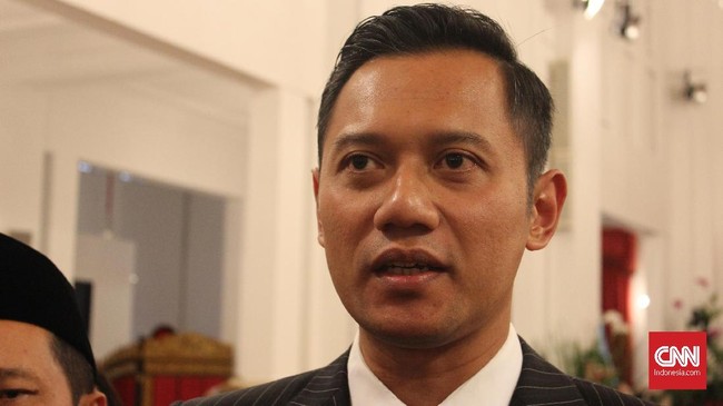 Demokrat Klaim AHY Bisa Kerek Elektabilitas Jokowi di 2019 Demokrat mengklaim, elektabilitas AHY terus meningkat usai Pilgub DKI 2017. Elektabilitas AHY itu diklaim bisa mengerek elektabilitas Jokowi di Pilpres 2019.