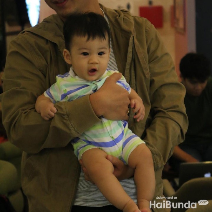 <p>Cute-an mana, ayah atau anaknya nih, Bun?  </p>