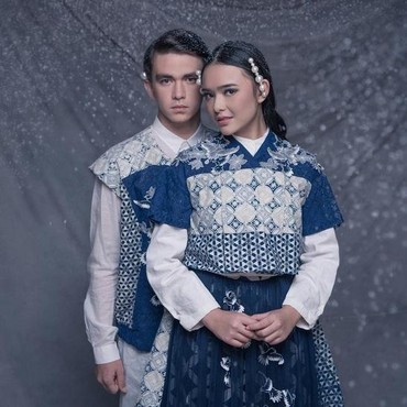 Saling Hapus Foto, Amanda Manopo Gagal Nikah dengan Chris Laurent?